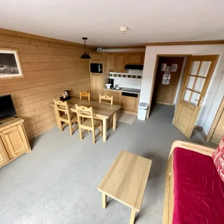 Madame Des Alpages 3*